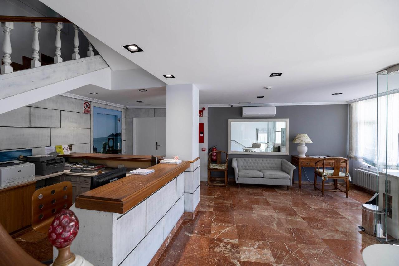 Apartamentos Rotilio Sanxenxo Luaran gambar