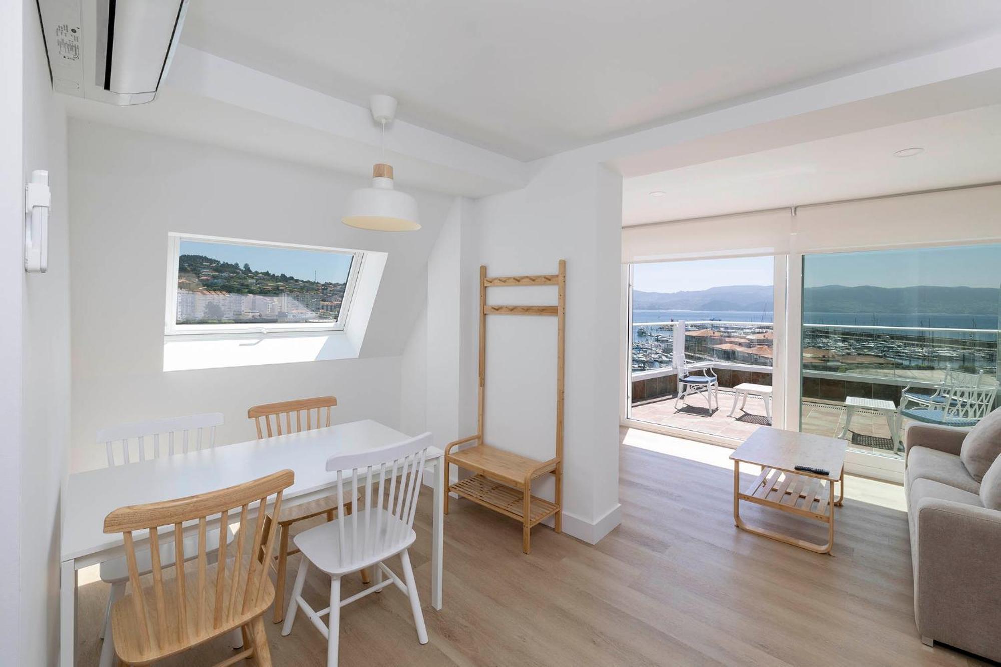 Apartamentos Rotilio Sanxenxo Luaran gambar