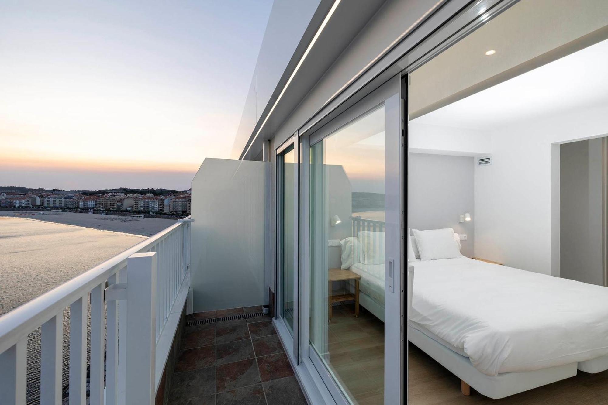 Apartamentos Rotilio Sanxenxo Luaran gambar