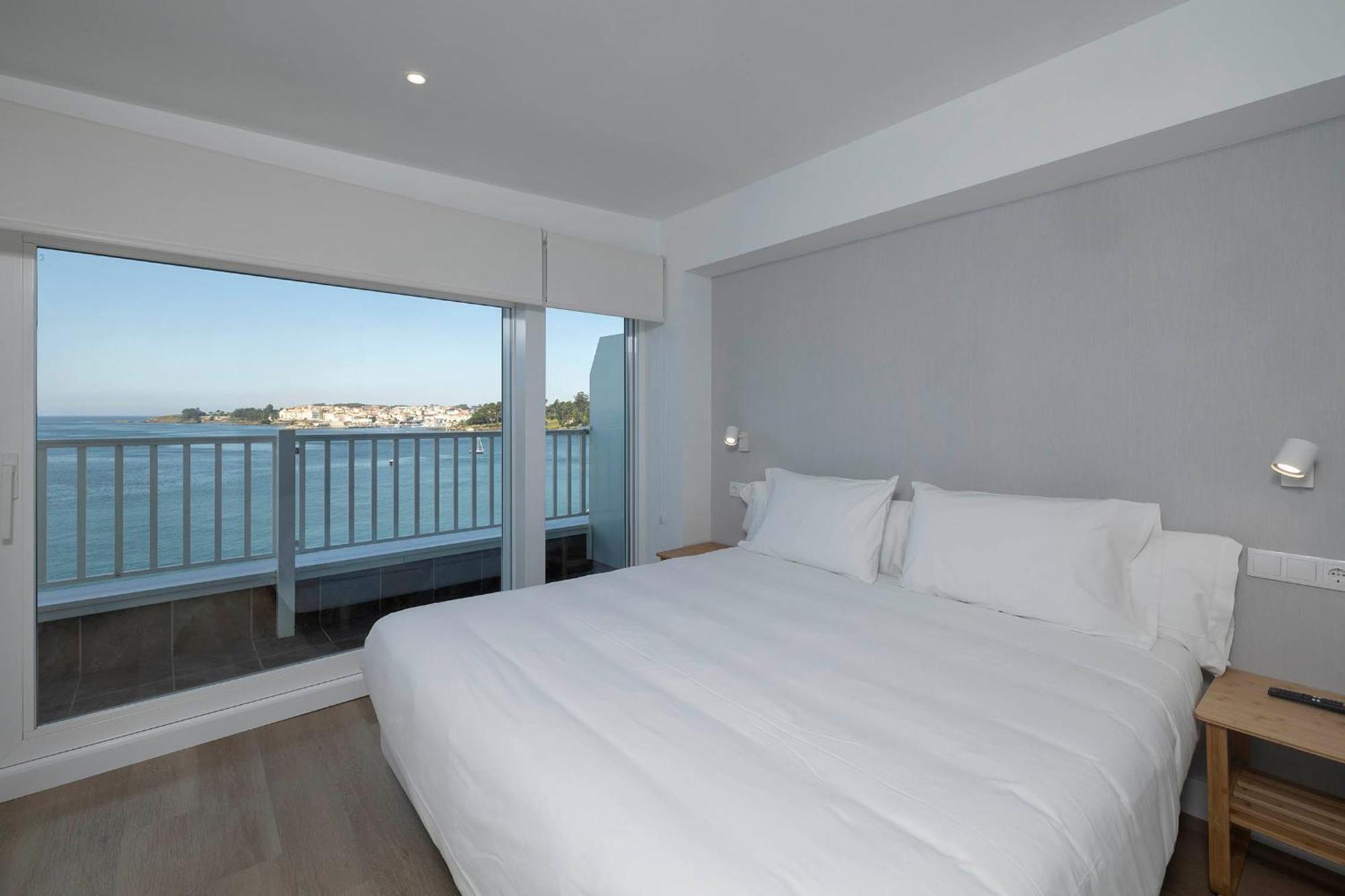 Apartamentos Rotilio Sanxenxo Luaran gambar