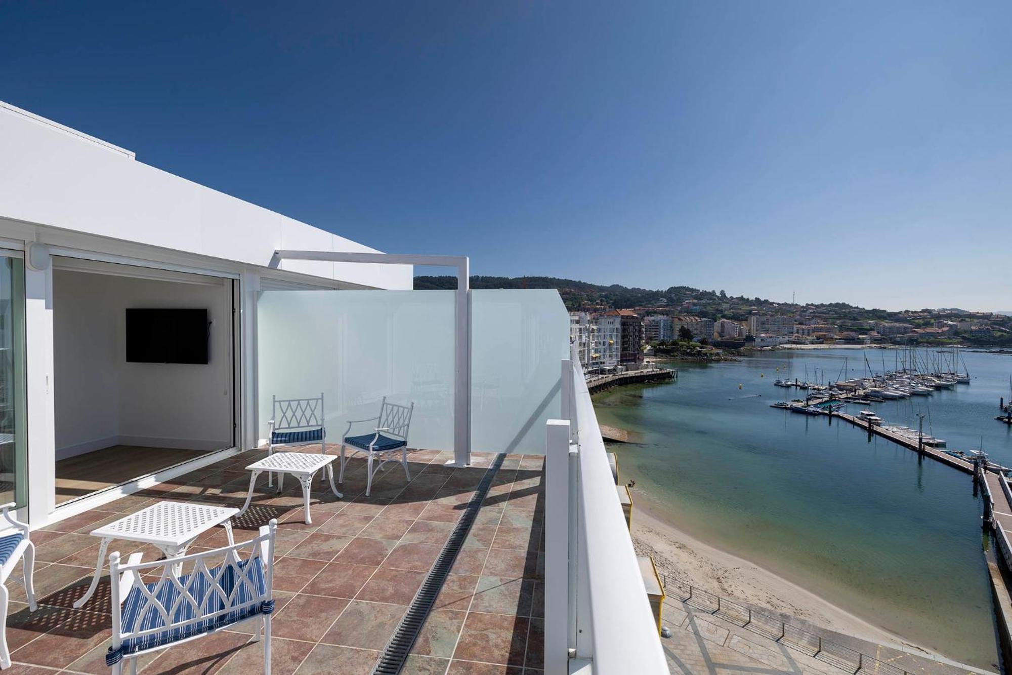 Apartamentos Rotilio Sanxenxo Luaran gambar