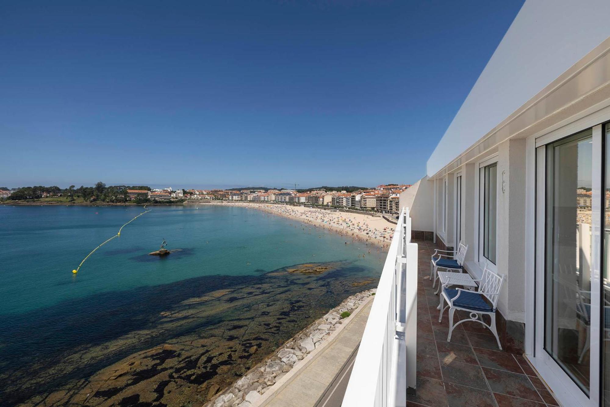 Apartamentos Rotilio Sanxenxo Luaran gambar