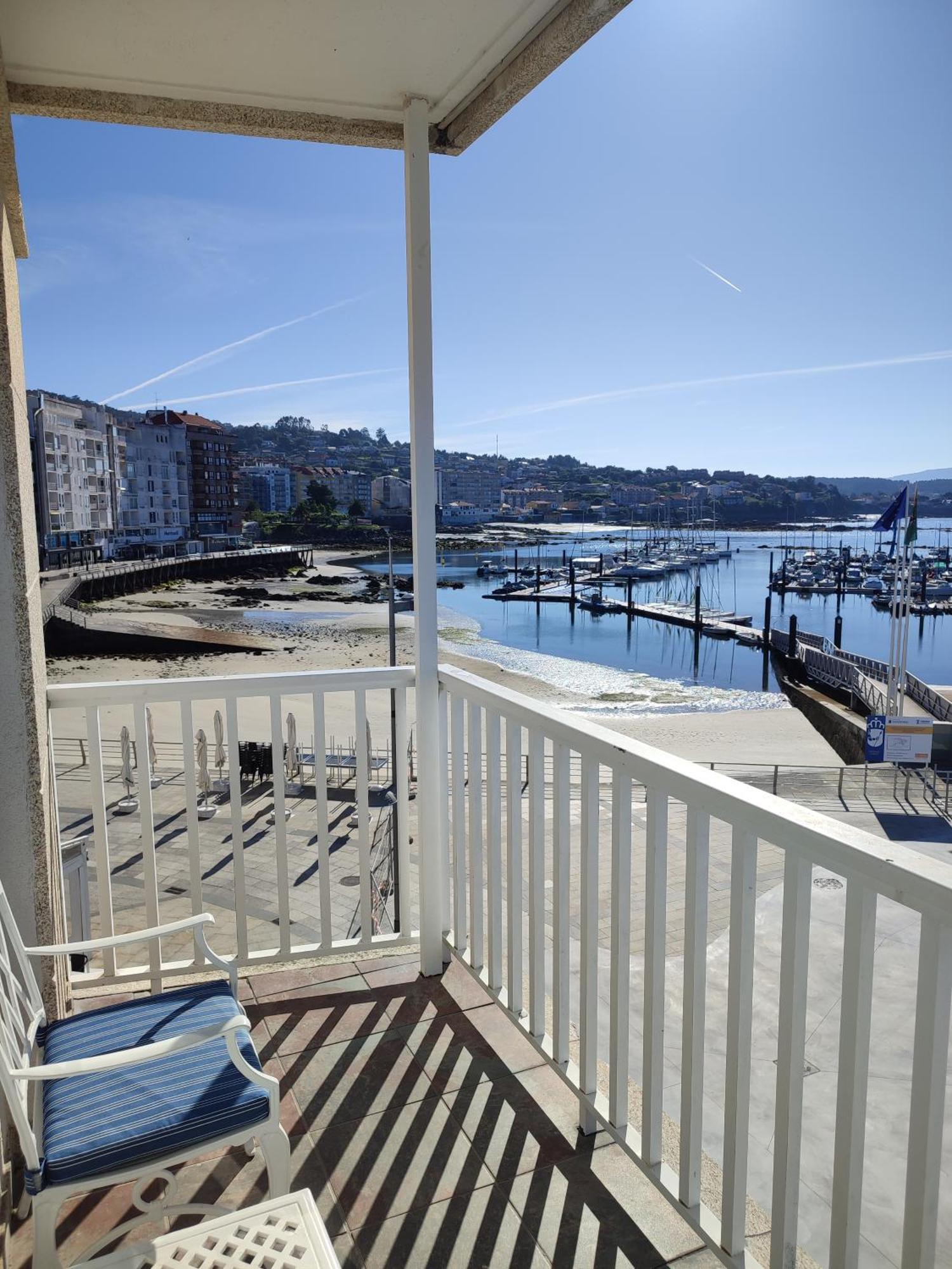 Apartamentos Rotilio Sanxenxo Luaran gambar